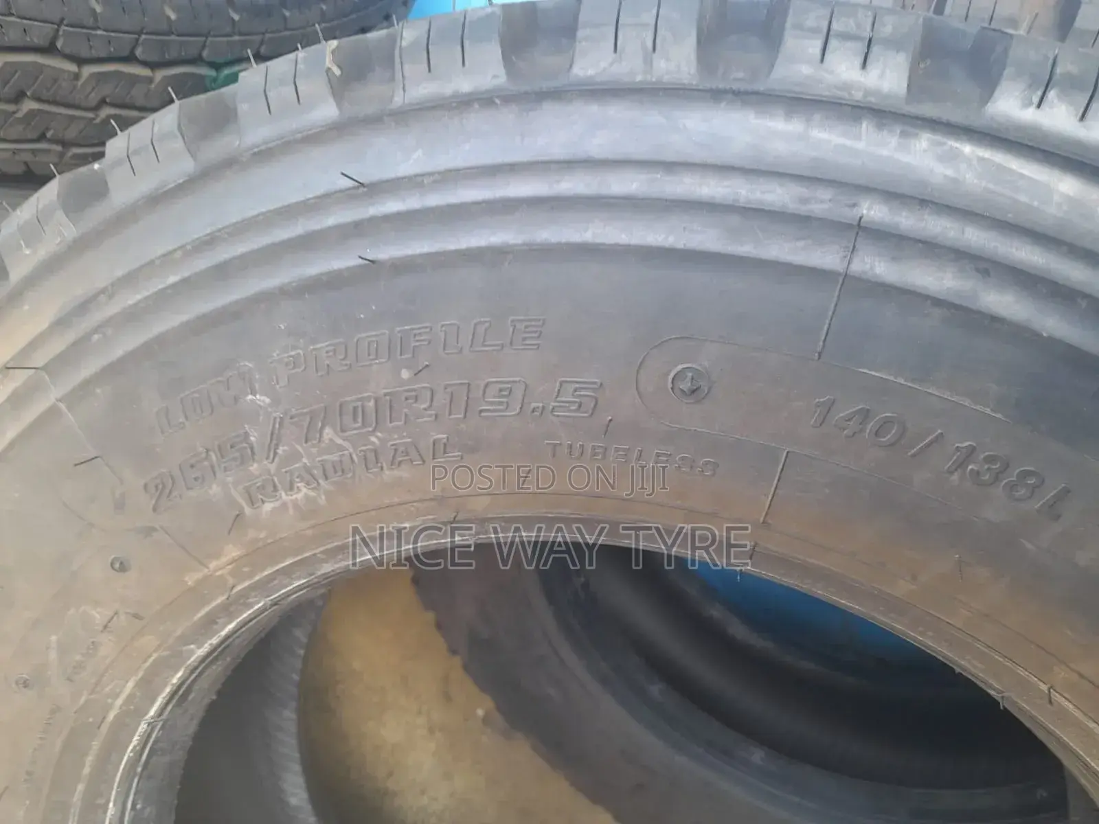 265/70r19.5 Brigestone