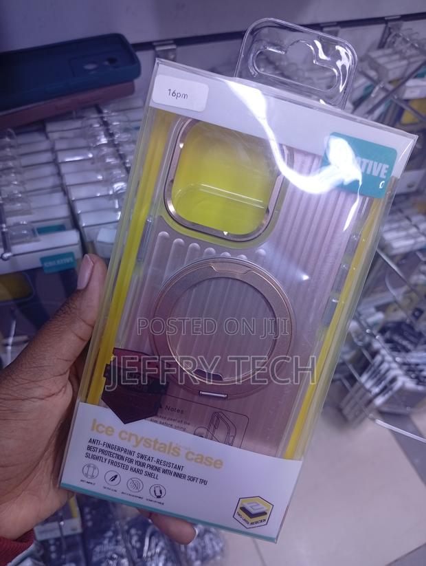 iPhone 16 Plus or 16 Pro Max "Fluted Texture Case - thumbnail 2