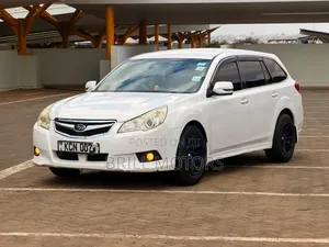 Subaru Legacy 2010 White