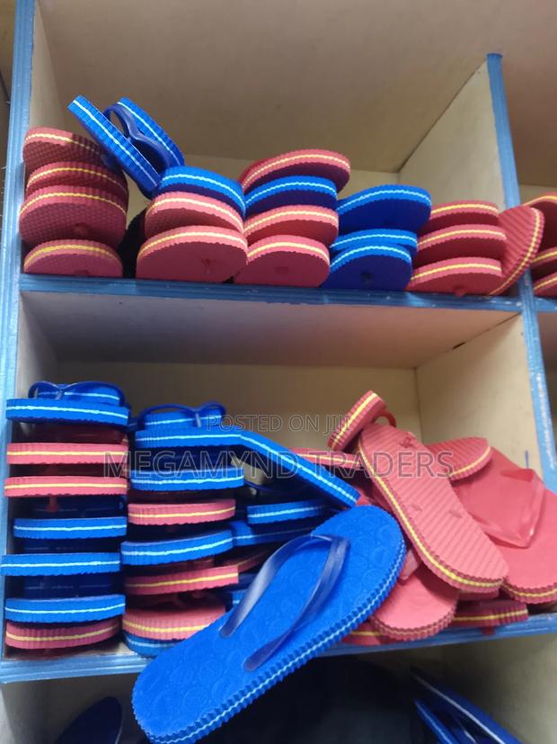 Slippers /1 Pair Slippers Rubber Flip Flops - thumbnail 3