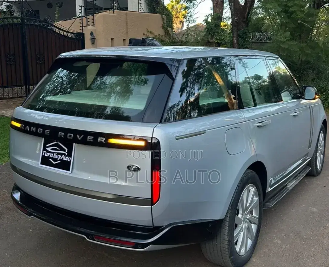 Land Rover Range Rover Vogue 2022 Silver