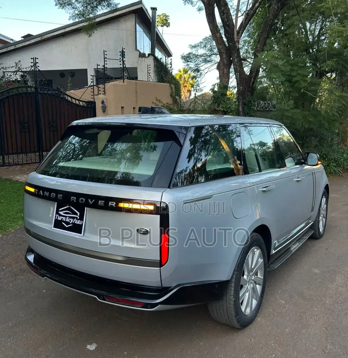 Land Rover Range Rover Vogue 2022 Silver