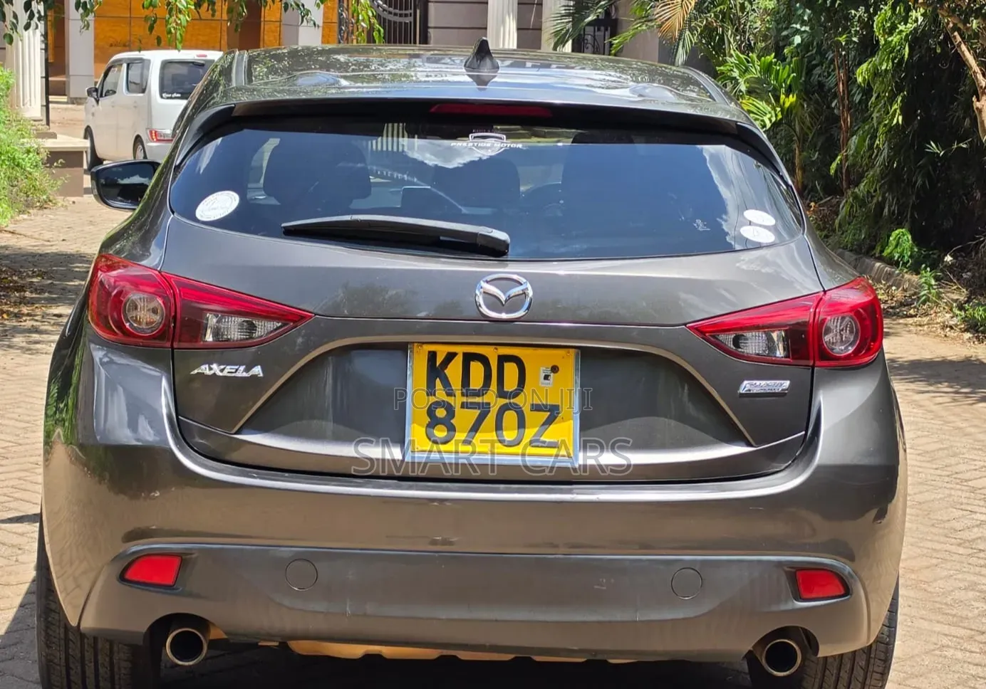 Mazda Axela 2015 Gold