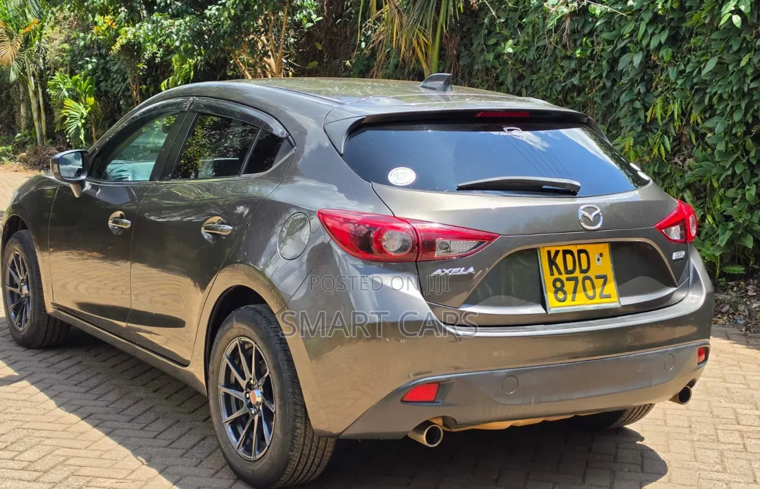 Mazda Axela 2015 Gold