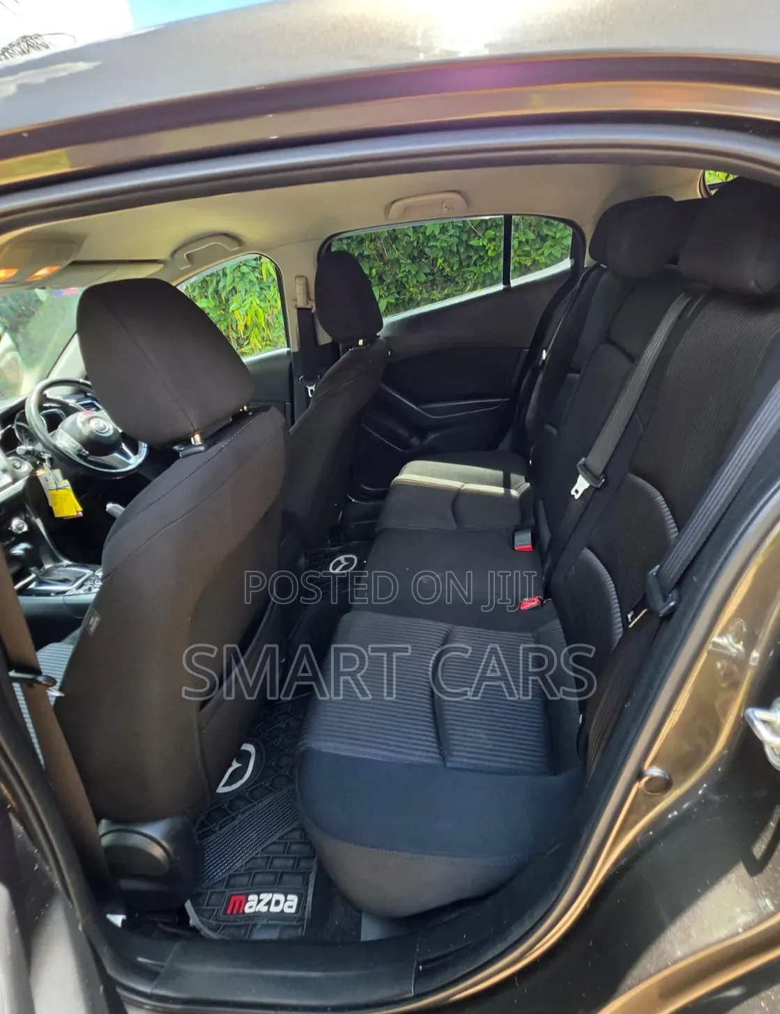 Mazda Axela 2015 Gold