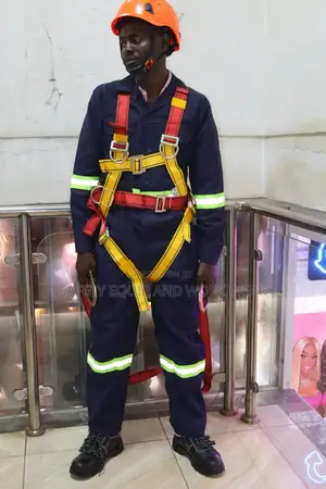 Full Body Harness (Double Lanyards)