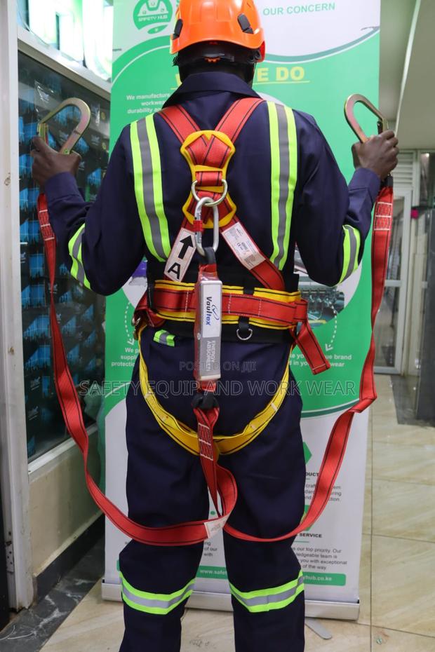 Full Body Harness (Double Lanyards) - thumbnail 3