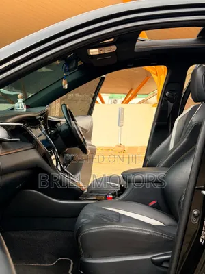 Toyota Harrier 2018 Black