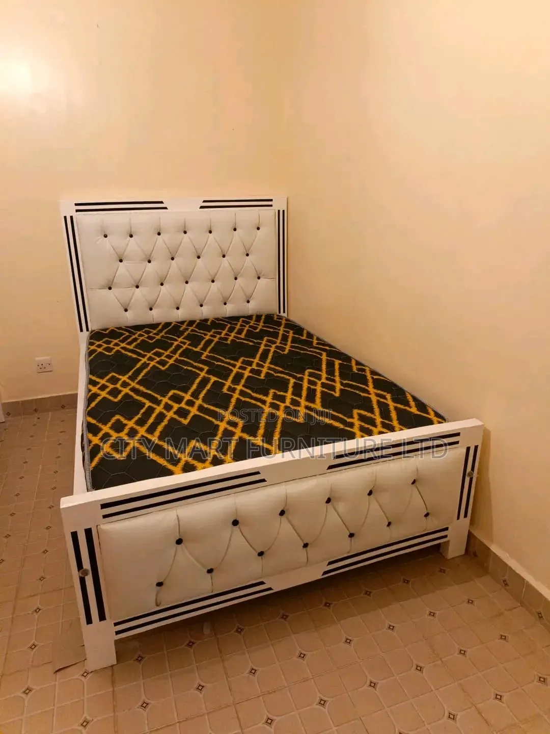 Picture Perfect Modern Mocket Beds on Offer!