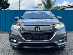 Honda Vezel 2019 Gray