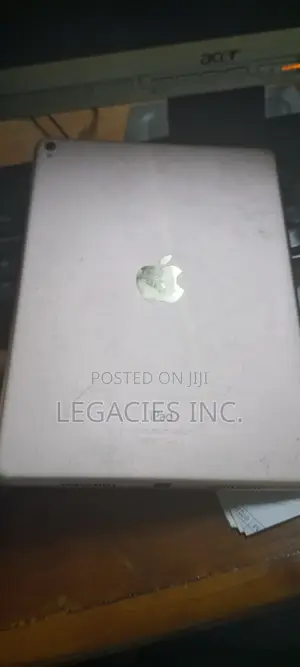 Apple iPad Pro 9.7 (2016) 32 GB Pink