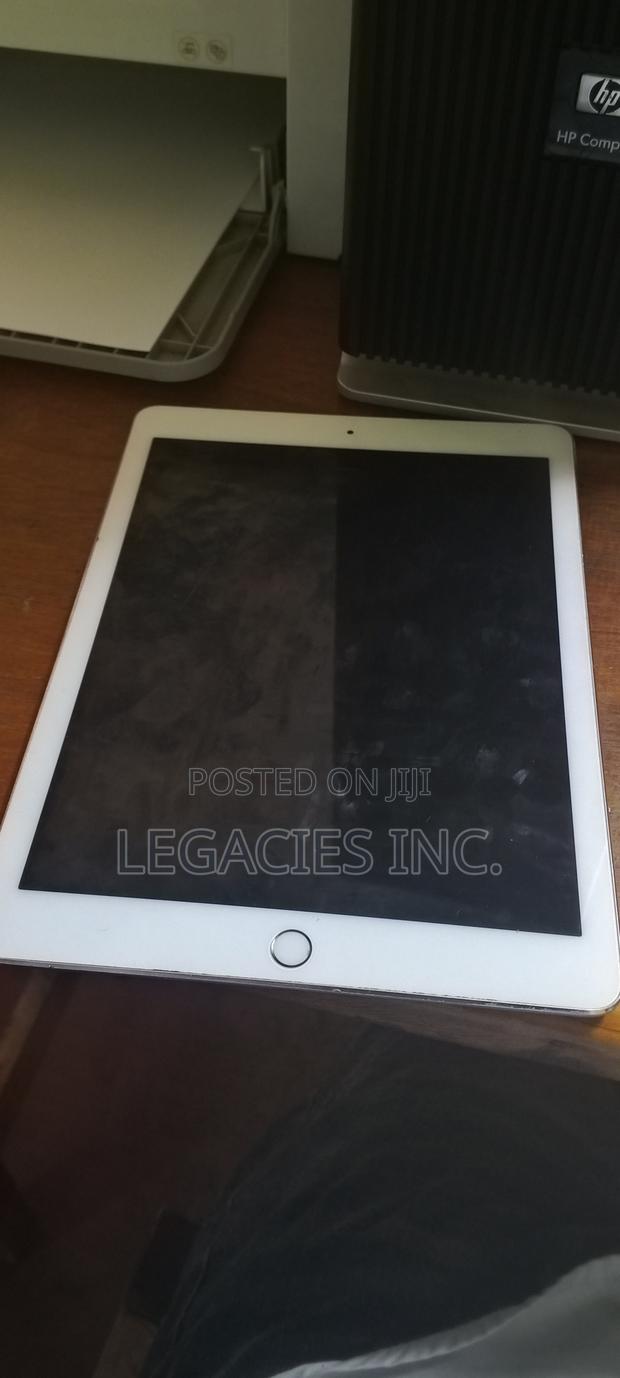 Apple iPad Pro 9.7 (2016) 32 GB Pink - thumbnail 3
