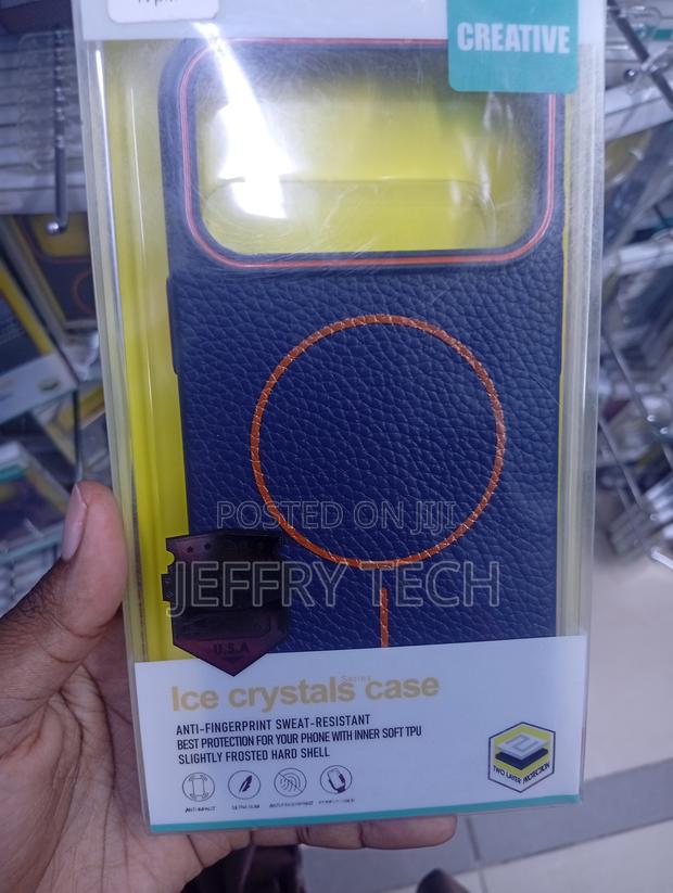 iPhone 17 Pro/Pro Max Magnetic Leather Case Blue Grained