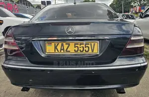 Mercedes-Benz E200 2004 Black