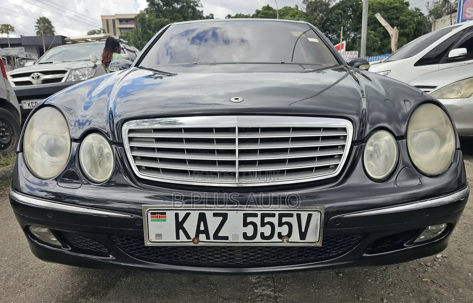 Mercedes-Benz E200 2004 Black