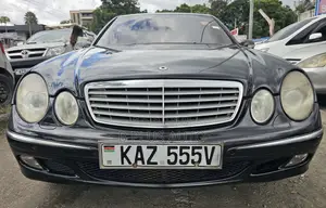 Mercedes-Benz E200 2004 Black