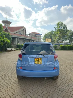 Toyota Ractis 2013 Blue