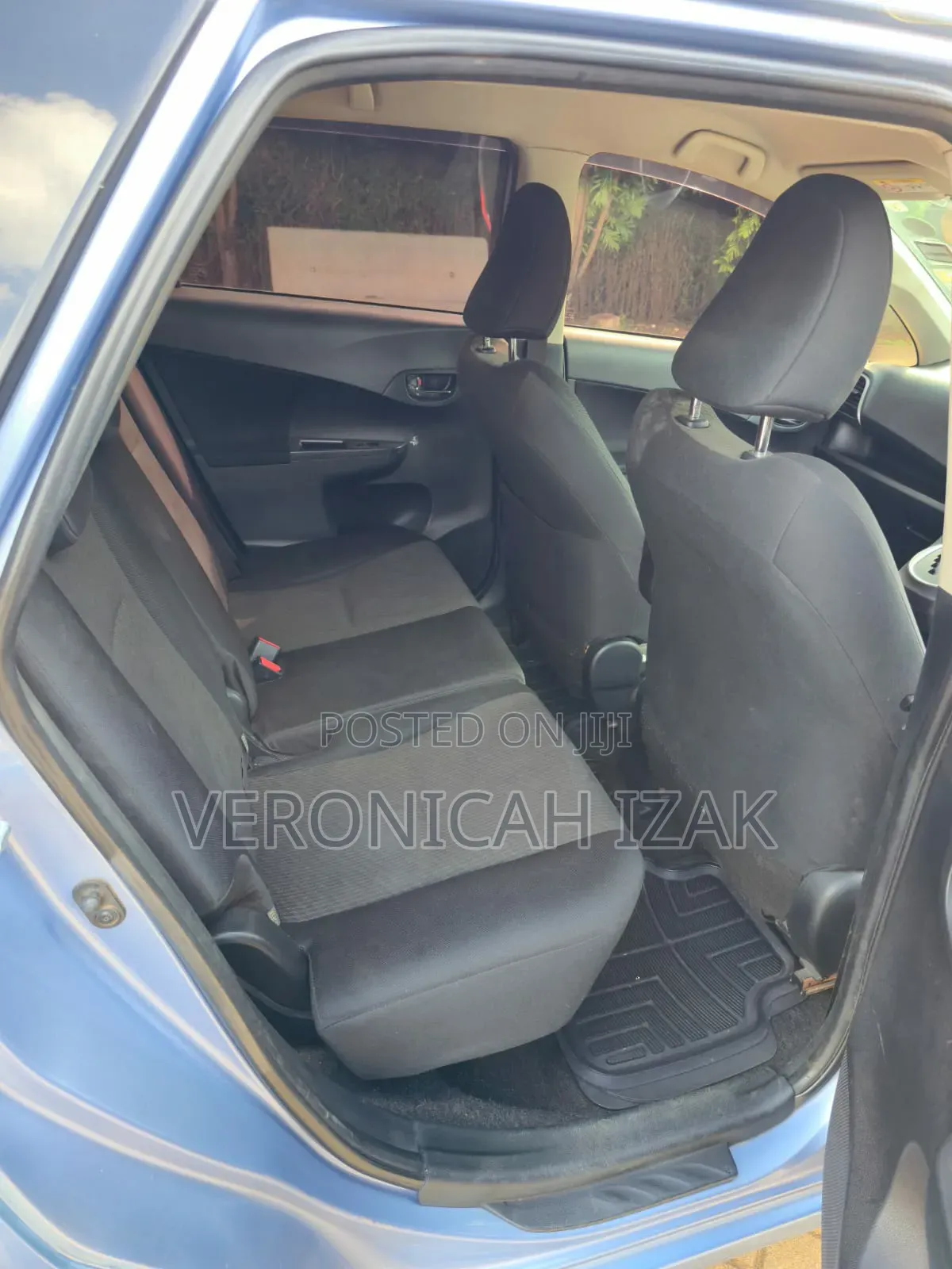 Toyota Ractis 2013 Blue