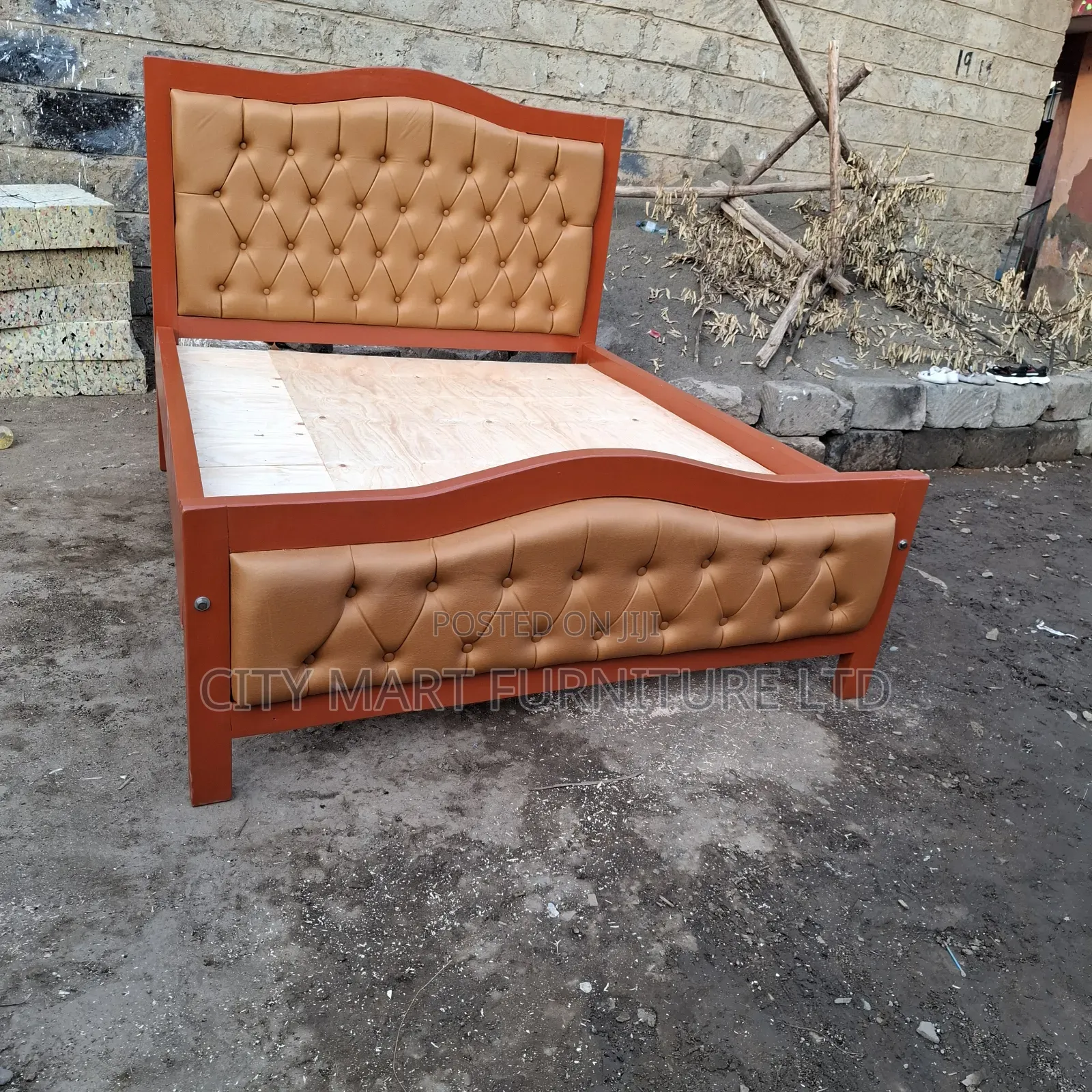 Distinct Modern Leather Mountain Mocket Beds on Offer!