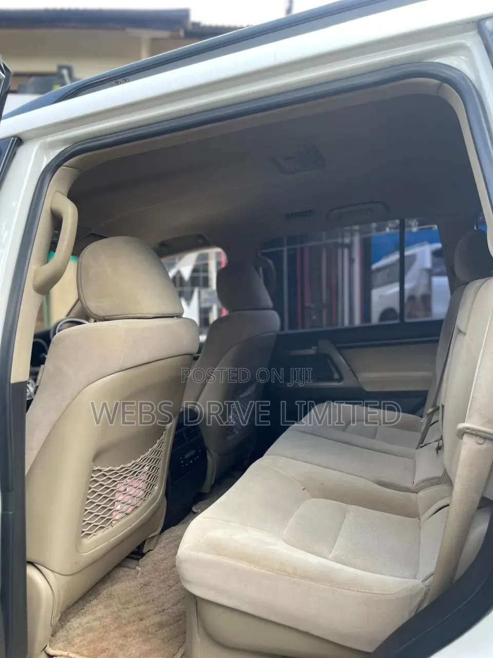 Toyota Land Cruiser 2008 White
