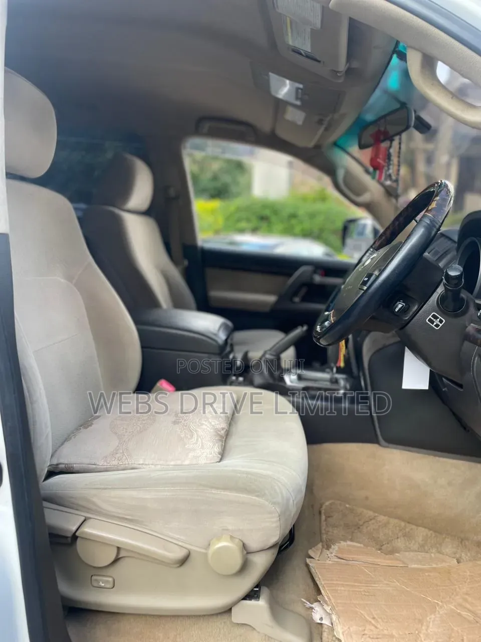 Toyota Land Cruiser 2008 White