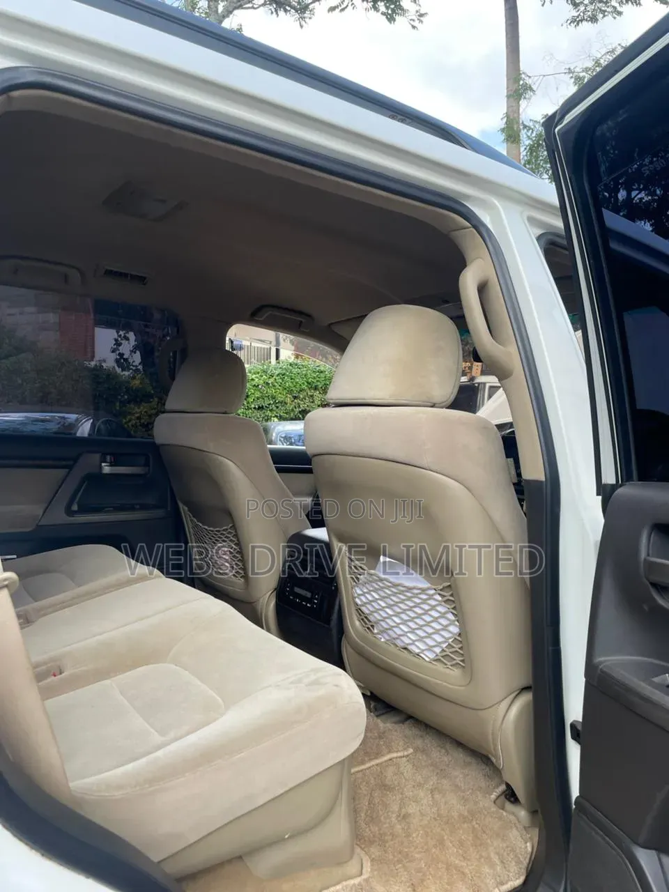 Toyota Land Cruiser 2008 White