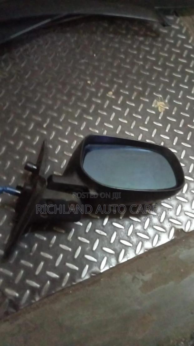 Sidemirror Toyota Ist Ncp110 RHS 7wire With Indicator - thumbnail 3