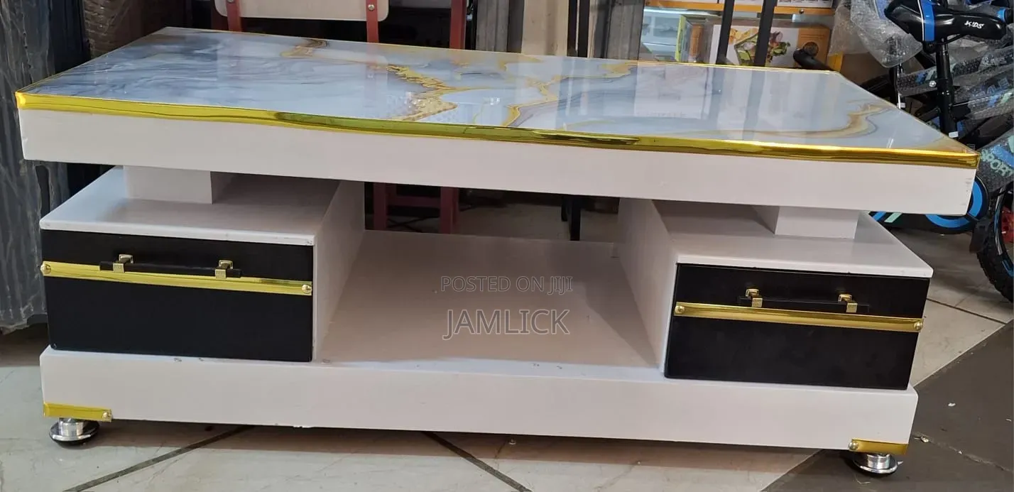 White Gold Marble Coffee Table –Pt