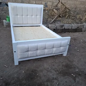 Crown Class Modern Mocket Beds on Offer!
