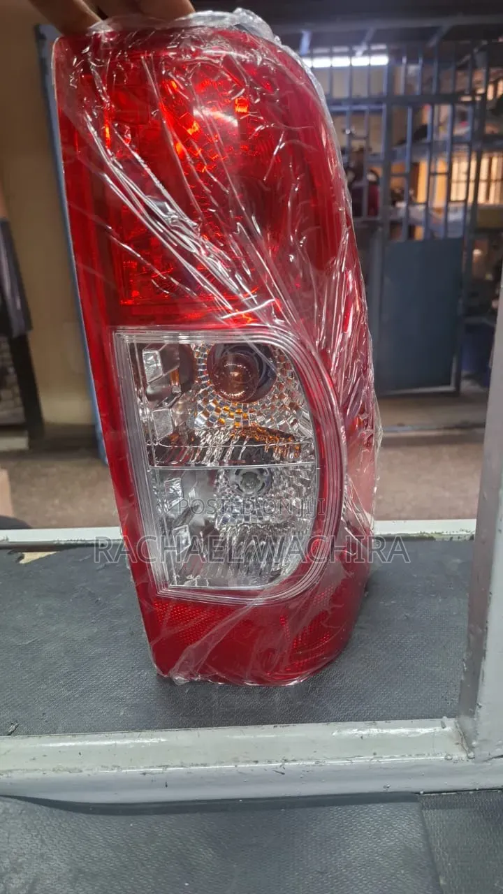 Tail Lamp Dmax 2007
