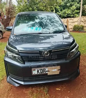 Toyota Voxy 2017 Gray