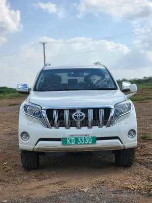 Toyota Land Cruiser Prado 2.7 2017 White