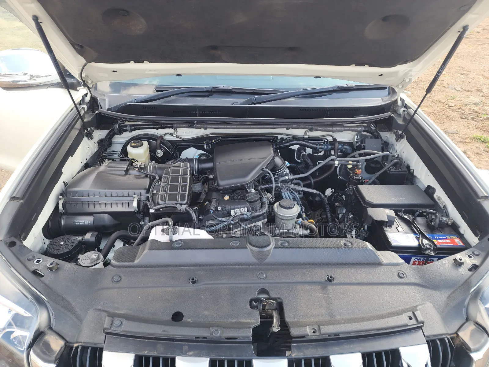 Toyota Land Cruiser Prado 2.7 2017 White