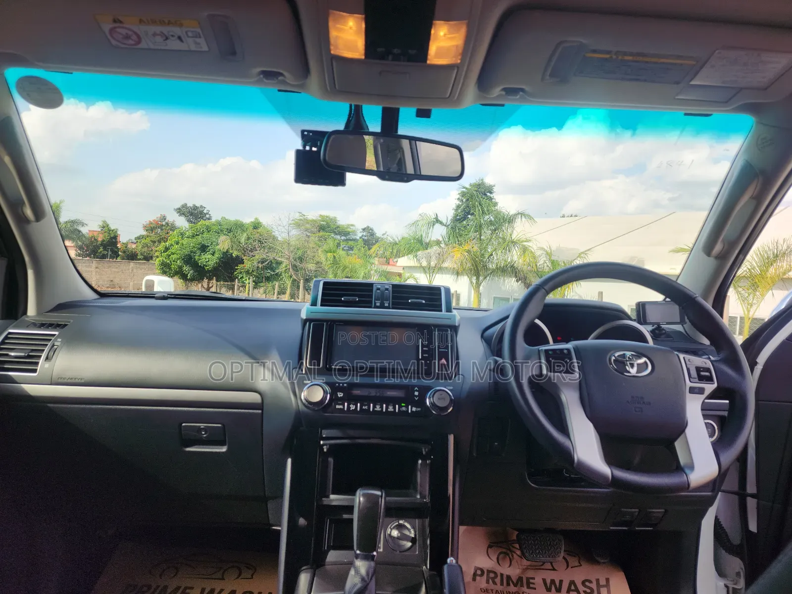 Toyota Land Cruiser Prado 2.7 2017 White
