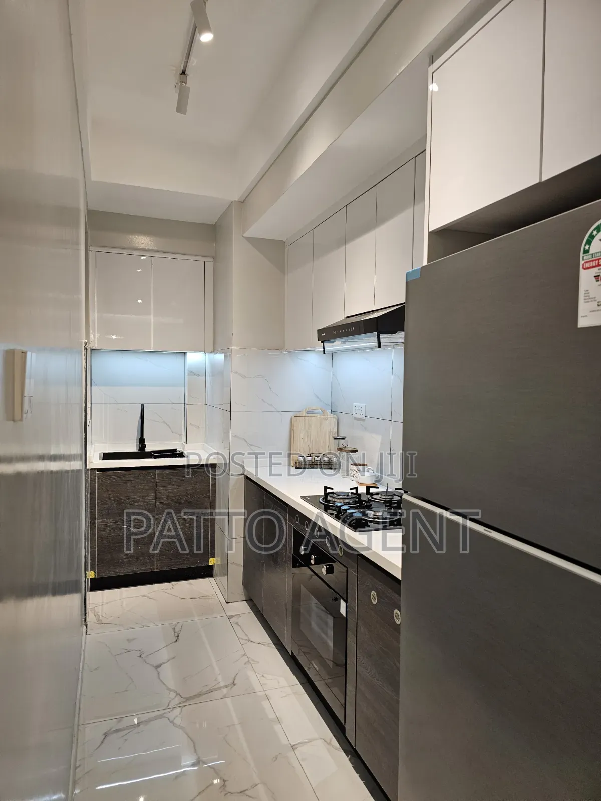 2bdrm Apartment in Kilimani, Hurlingham for sale