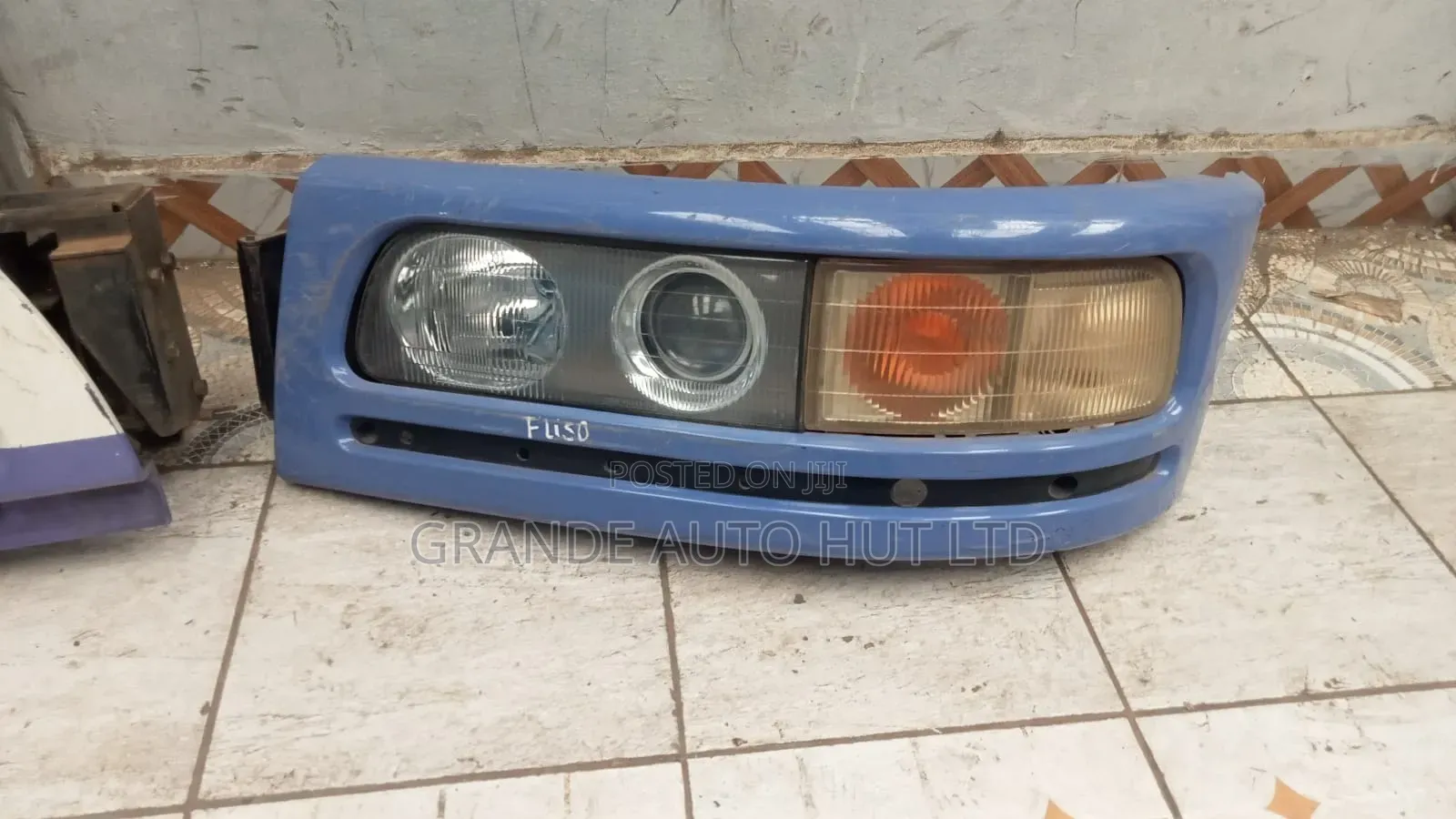 Fuso Headlights,Corner Light