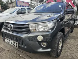 Toyota Hilux 2018 Black