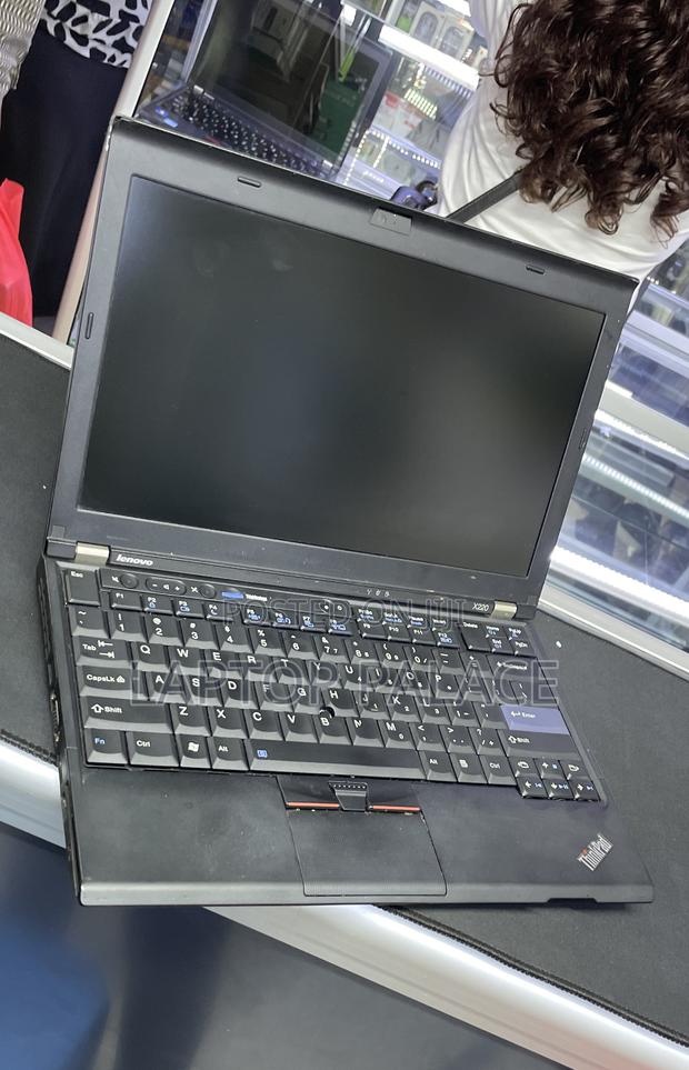 Laptop Lenovo ThinkPad X230 4GB Intel Core i3 HDD 320GB