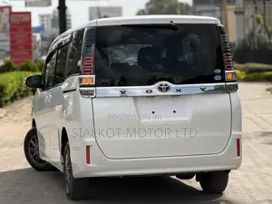 Toyota Voxy 2019 White