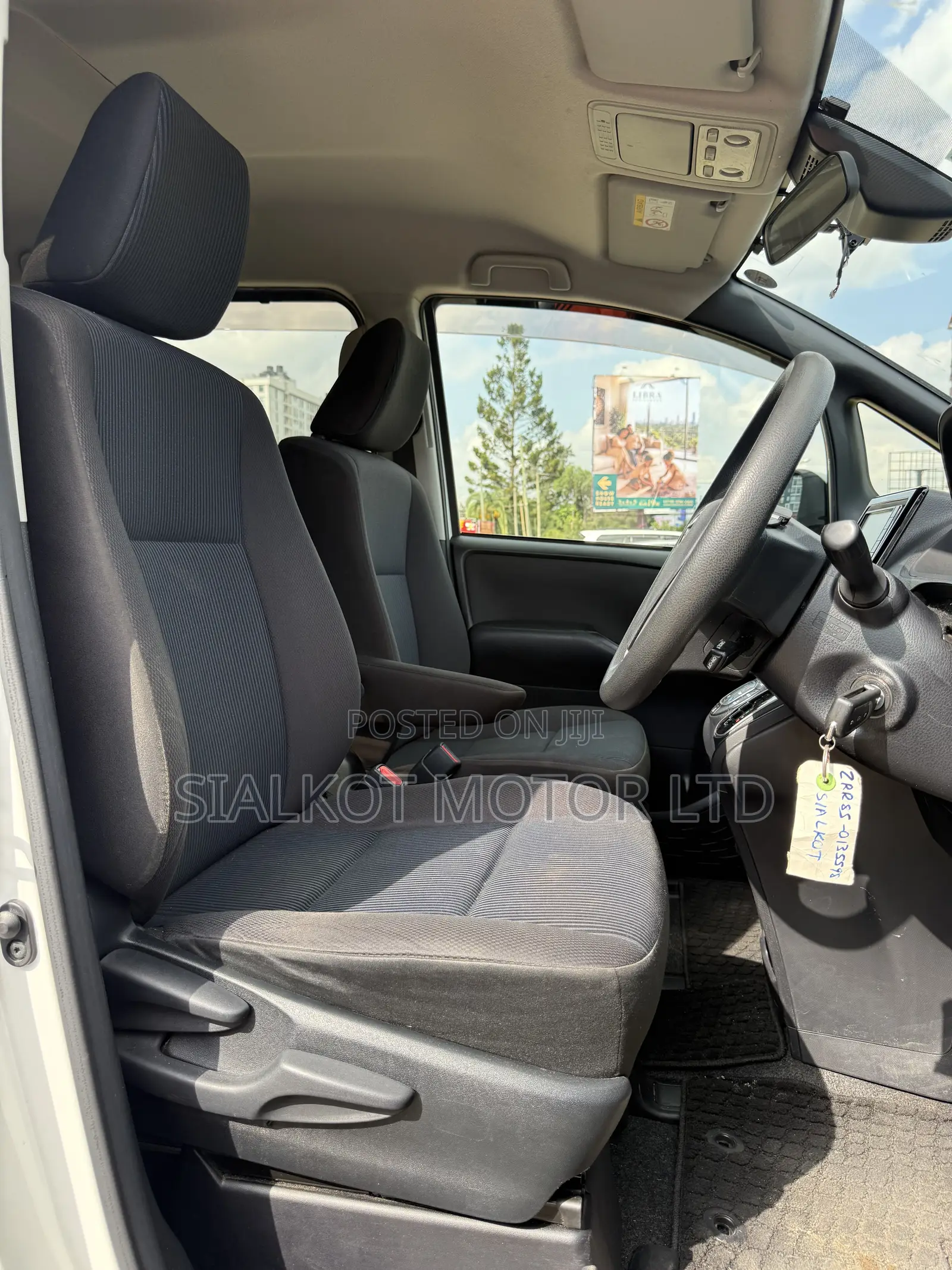 Toyota Voxy 2019 White