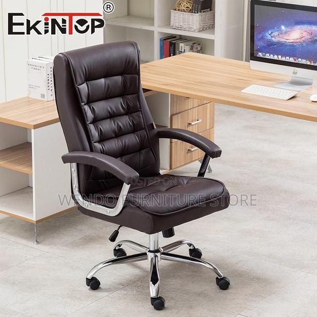 Office Chair : 5t Generic High-Back Executive Office Leather Chair - thumbnail 3