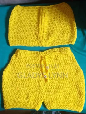 Swty Baby Short Suit, Warm and Fits All Climatical Condition