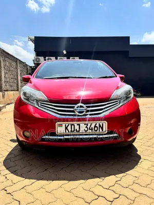 Nissan Note 2015 Red