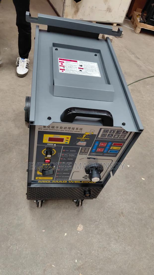 Mig Semi-Automatic Welding Machine Fully Commercial. - thumbnail 3