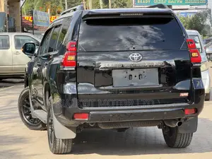 Toyota Land Cruiser Prado 2.7 2021 Black