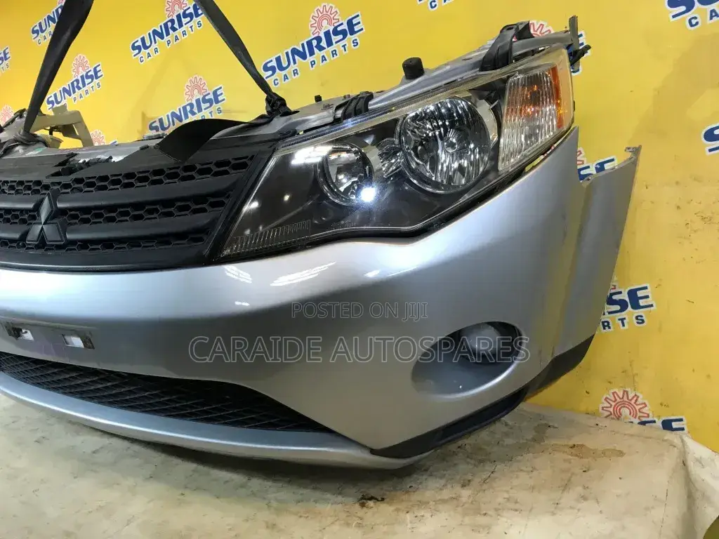 Mitsubishi Outlander 2010/2012 Nosecut