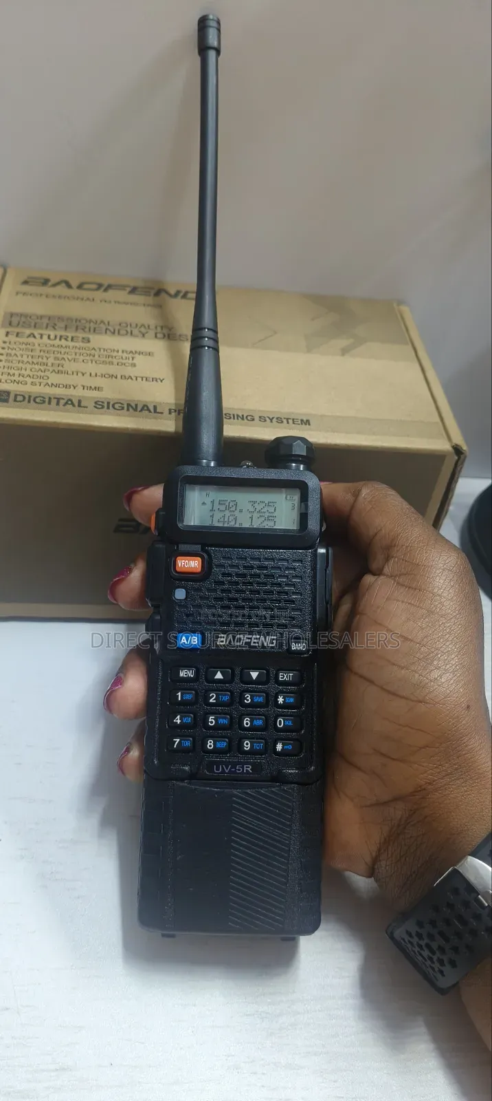Handheld Walkie Talkie Radio Call Baofeng Uv5r-Plus
