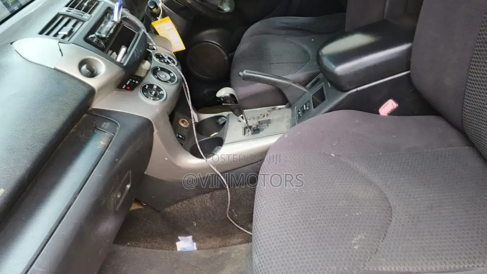 Toyota RAV4 2010 Silver