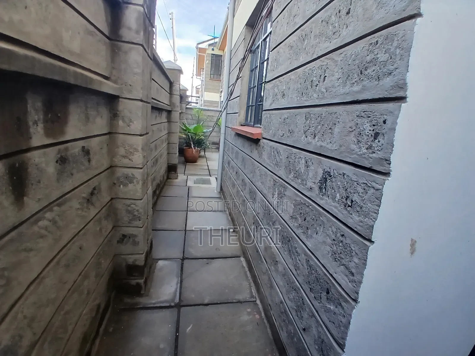 4bdrm Townhouse/Terrace in Hotel 67 Area for sale
