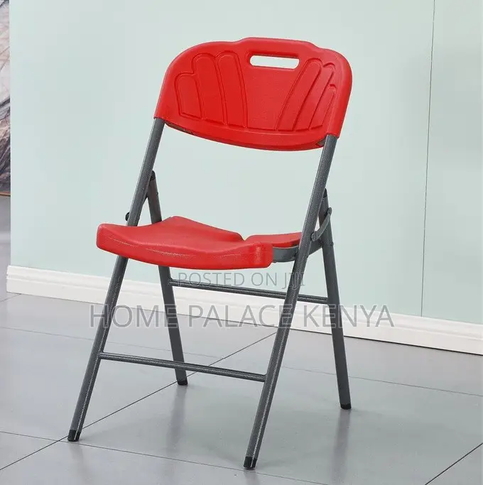 Foldable Chair: Portable Plastic Outdoor Chair